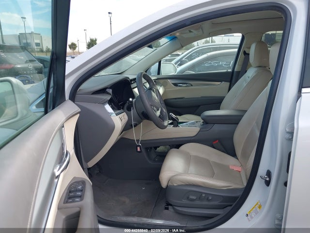 1GYKNBRS5HZ106388 Cadillac XT5 LUXURY