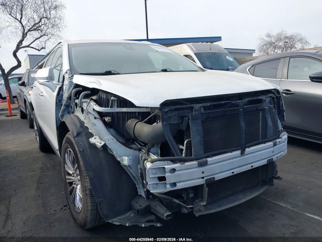 1GYKNBRS5HZ106388 Cadillac XT5 LUXURY