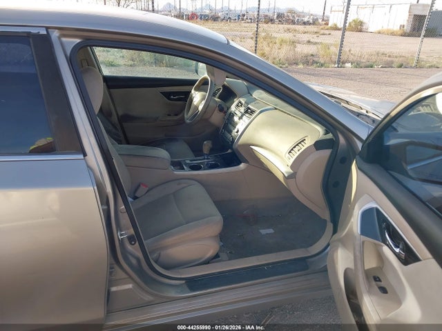 1N4AL3AP3EN208088 Nissan Altima 2.5 S