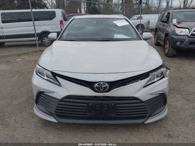 4T1C11AKXPU181395 Toyota CAMRY LE