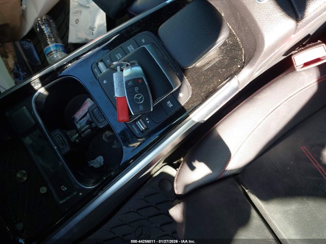 W1N4M4GB7MW136660 Mercedes-Benz GLB 250