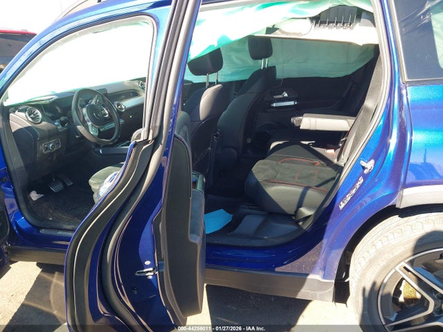 W1N4M4GB7MW136660 Mercedes-Benz GLB 250