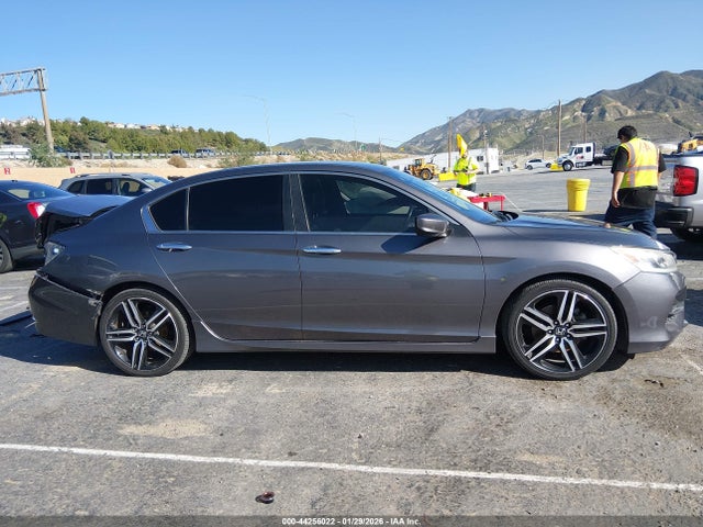 1HGCR2F1XHA302188 Honda Accord Sport Se