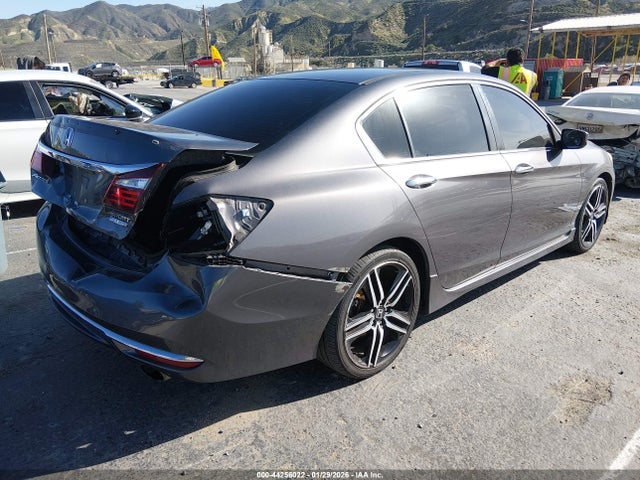 1HGCR2F1XHA302188 Honda Accord Sport Se