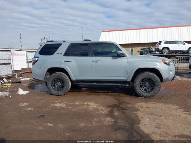 Aukcja sprzedaży 2017 Toyota 4runner Trd Pro, vin: JTEBU5JR0H5435795, numer aukcji: 44256023