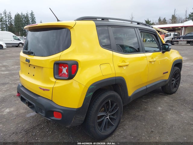 Jeep Renegade Trailhawk 2016 ZACCJBCT0GPD45075 Image 4