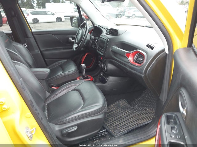 Jeep Renegade Trailhawk 2016 ZACCJBCT0GPD45075 Image 5