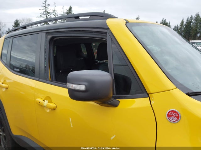 Jeep Renegade Trailhawk 2016 ZACCJBCT0GPD45075 Image 6