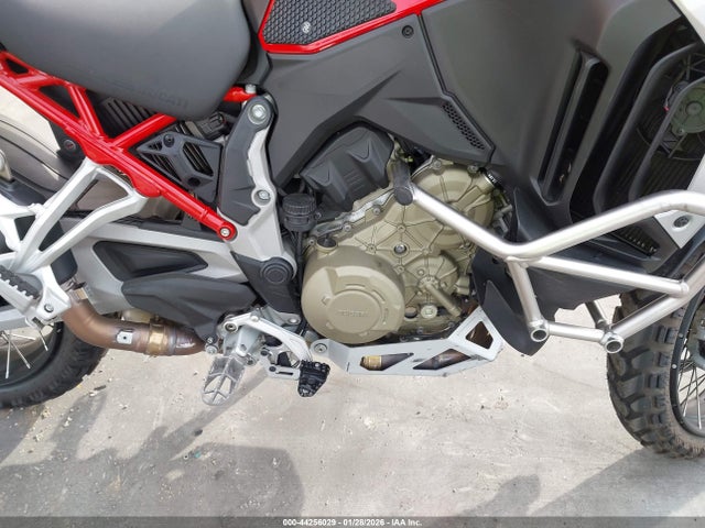 ZDMAALVW0NB009149 Ducati Multistrada V4/v4s/v4 S Sport
