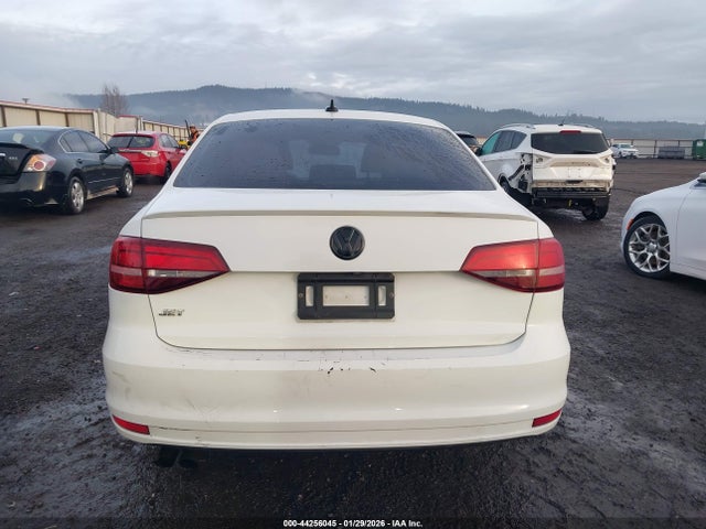 3VWD17AJ6GM376561 Volkswagen Jetta 1.8t Sport