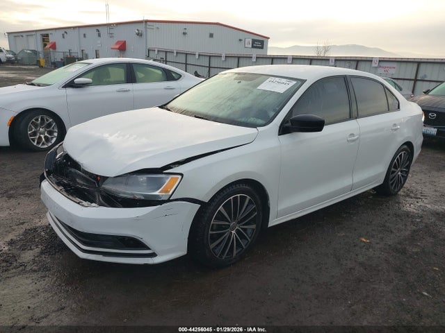 3VWD17AJ6GM376561 Volkswagen Jetta 1.8t Sport