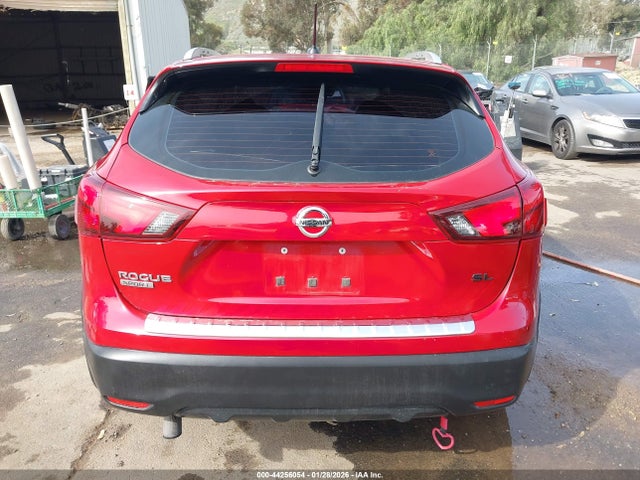 JN1BJ1CP9HW005570 Nissan Rogue Sport Sl
