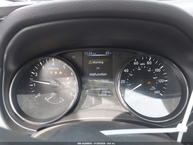 JN1BJ1CP9HW005570 Nissan Rogue Sport Sl