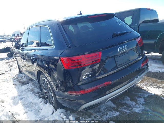 2018 AUDI Q7 WA1LAAF79JD000698 Photo 2