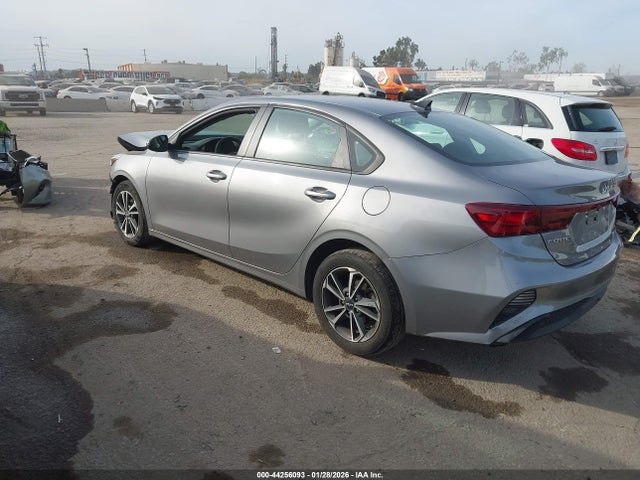 Продажа на аукционе авто 2023 Kia Forte Lxs, vin: 3KPF24AD5PE607302, номер лота: 44256093