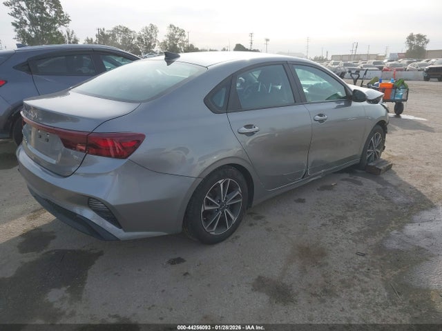 Продажа на аукционе авто 2023 Kia Forte Lxs, vin: 3KPF24AD5PE607302, номер лота: 44256093