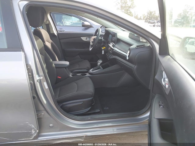 Продажа на аукционе авто 2023 Kia Forte Lxs, vin: 3KPF24AD5PE607302, номер лота: 44256093