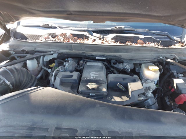 44256095 :رقم المزاد ، 3C6UR5DL1MG509774 vin ، 2021 Ram 2500 Big Horn  4x4 6'4 Box مزاد بيع