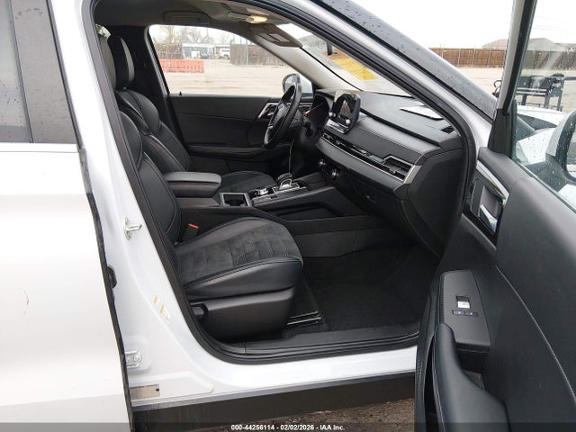 2024 MITSUBISHI OUTLANDER JA4J4VA86RZ038927 Photo 4