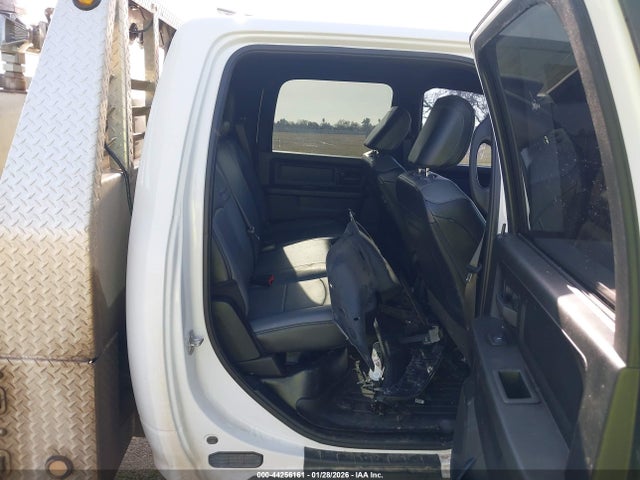 44256161 :رقم المزاد ، 3C63R3GL1NG164436 vin ، 2022 Ram 3500 Tradesman  4x4 8' Box مزاد بيع
