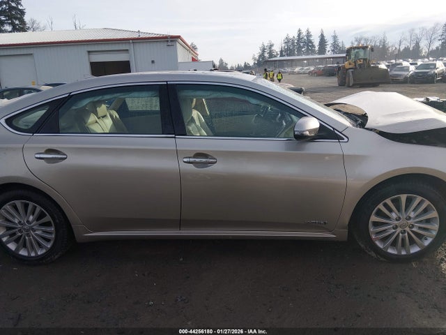 4T1BD1EB0EU033864 Toyota Avalon Hybrid Limited