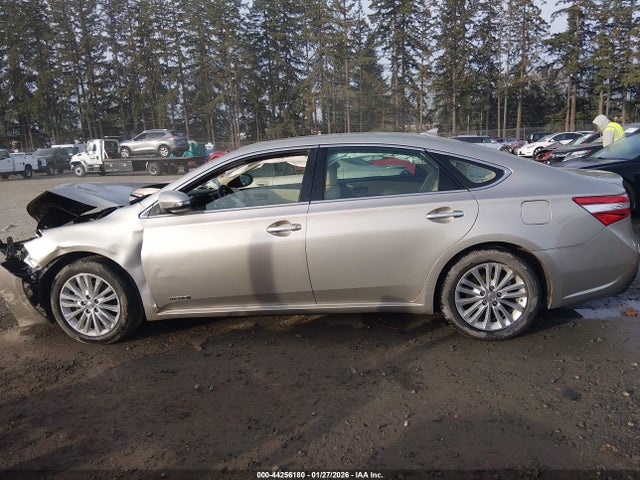 4T1BD1EB0EU033864 Toyota Avalon Hybrid Limited
