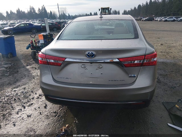 4T1BD1EB0EU033864 Toyota Avalon Hybrid Limited