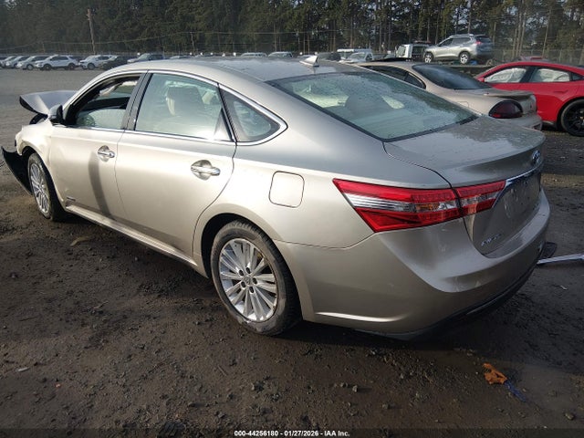 4T1BD1EB0EU033864 Toyota Avalon Hybrid Limited