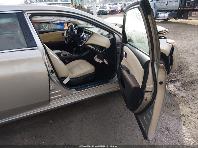 4T1BD1EB0EU033864 Toyota Avalon Hybrid Limited