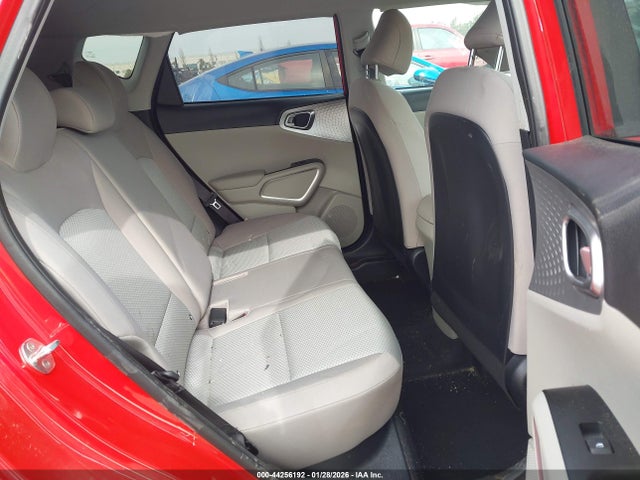 KNDJ23AU9P7190464 KIA SOUL LX