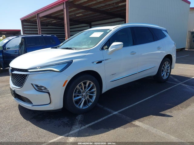 5GAEVCKW3PJ230552 Buick Enclave Avenir Awd