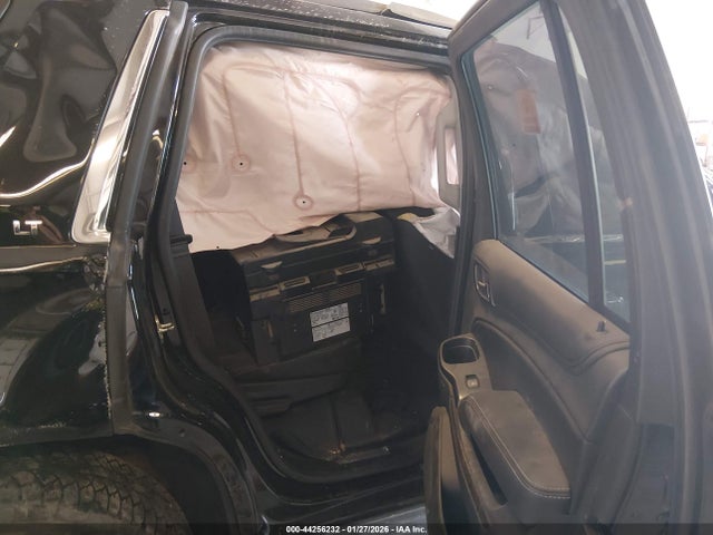 2019 CHEVROLET TAHOE 1GNSKBKC0KR160987 Photo 7