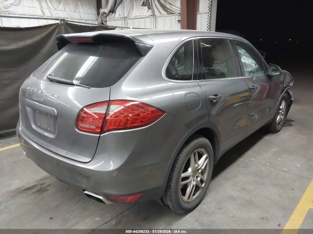 2011 PORSCHE CAYENNE WP1AA2A2XBLA05123 Photo 3