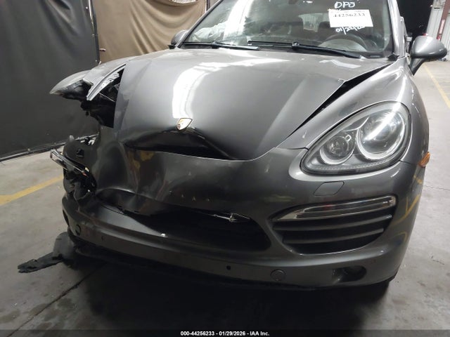 2011 PORSCHE CAYENNE WP1AA2A2XBLA05123 Photo 5