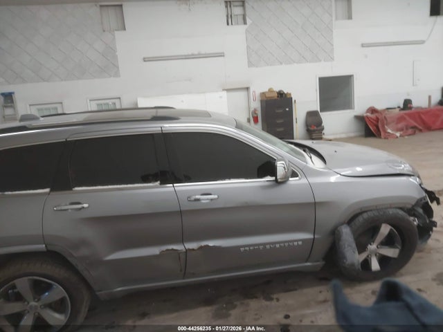 1C4RJECG5FC957578 Jeep Grand Cherokee Overland