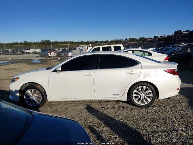 Продажа на аукционе авто 2015 Lexus Es 300h, vin: JTHBW1GG2F2076976, номер лота: 44256242