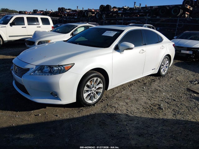 Продажа на аукционе авто 2015 Lexus Es 300h, vin: JTHBW1GG2F2076976, номер лота: 44256242