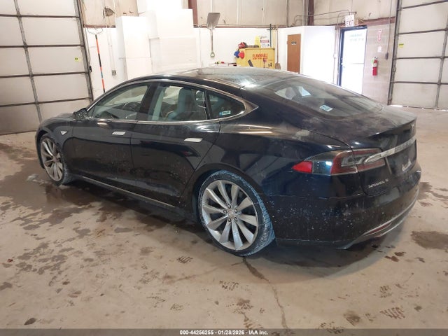 2013 TESLA MODEL S 5YJSA1CN2DFP04064 Photo 2