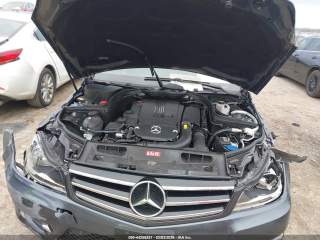 Продажа на аукционе авто 2014 Mercedes-benz C 250 Sport, vin: WDDGF4HB4ER319078, номер лота: 44256257