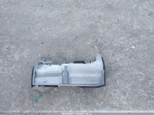 3TMKB5FN0SM041148 Toyota Tacoma Sr5