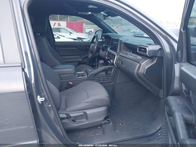 3TMKB5FN0SM041148 Toyota Tacoma Sr5