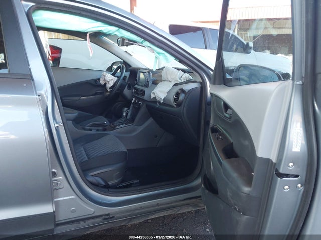 KM8K22AAXMU616658 Hyundai Kona Sel