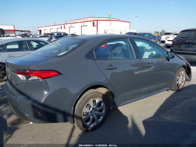 Toyota COROLLA LE 2026 5YFB4MDE6TP385911 Image 14