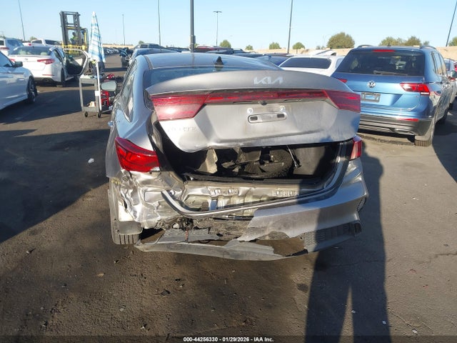 3KPF24AD6NE424679 KIA Forte Lxs