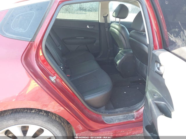 5XXGT4L30JG233301 KIA Optima S