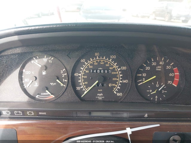 1984 MERCEDES-BENZ 380 WDBCA32A2EA043000 Photo 6