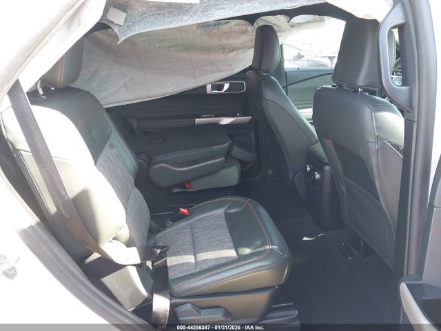 2023 FORD EXPLORER 1FMSK8JH7PGB50545 Photo 7