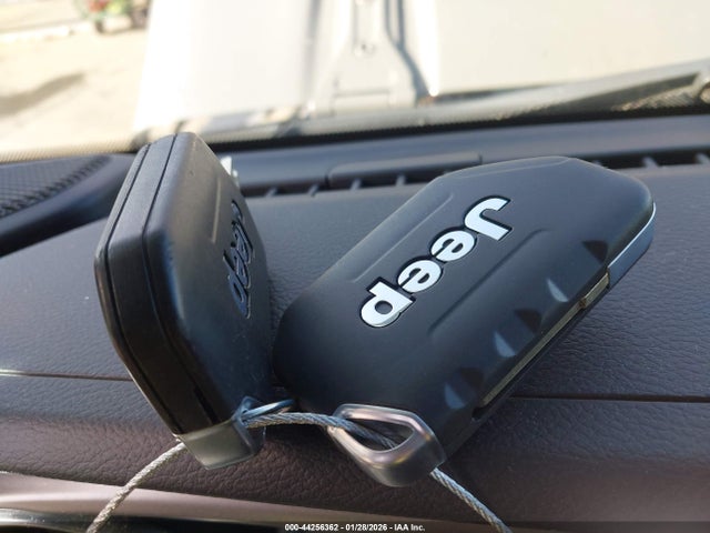Продажа на аукционе авто 2022 Jeep Wrangler Sport S 4x4, vin: 1C4GJXAN2NW241531, номер лота: 44256362