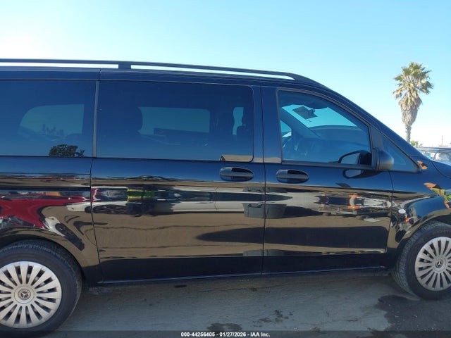 Mercedes-Benz Metris 2018 WD4PG2EE6J3502639 Image 14