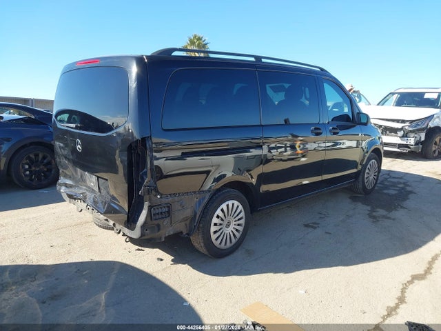 2018 MERCEDES-BENZ METRIS WD4PG2EE6J3502639 Photo 3